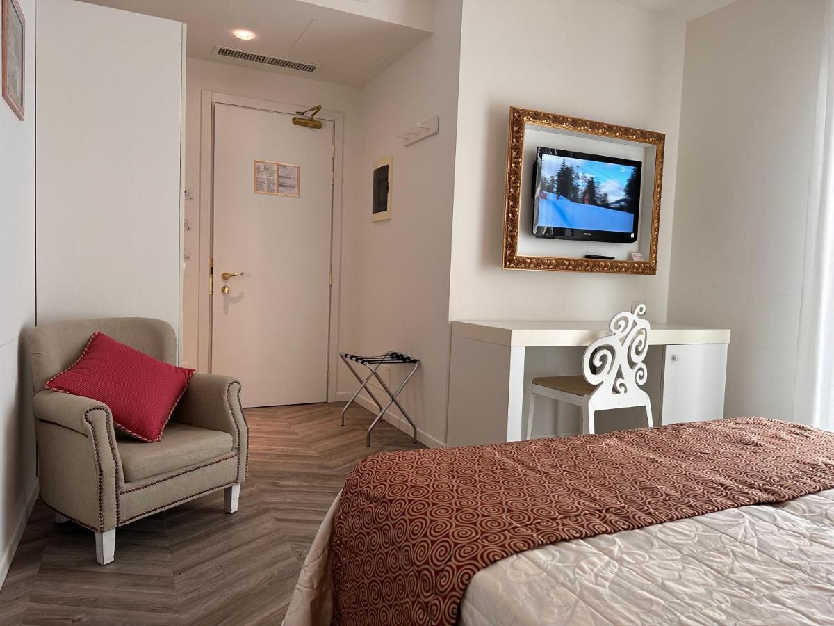 Hotel Albatros Lido di Jesolo Ngoại thất bức ảnh