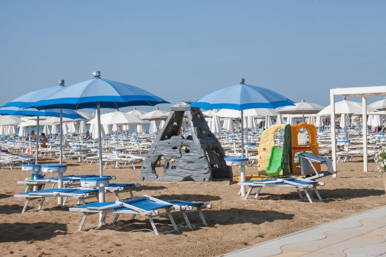 Hotel Albatros Lido di Jesolo Ngoại thất bức ảnh
